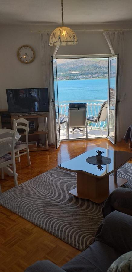 Apartment Matej Трогір Екстер'єр фото