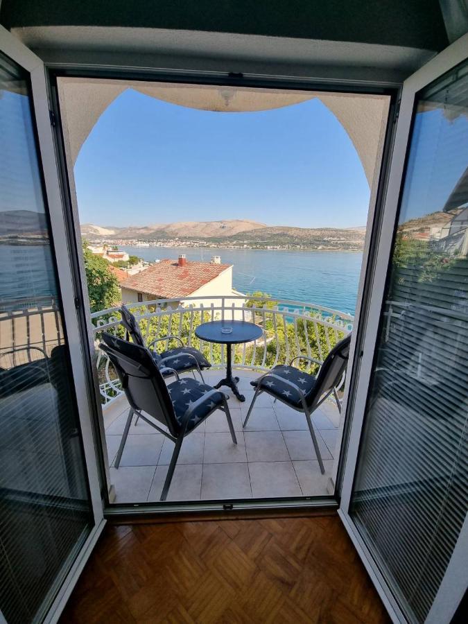 Apartment Matej Трогір Екстер'єр фото