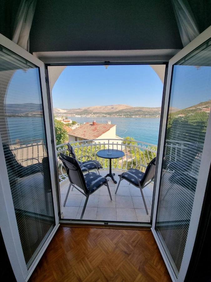 Apartment Matej Трогір Екстер'єр фото
