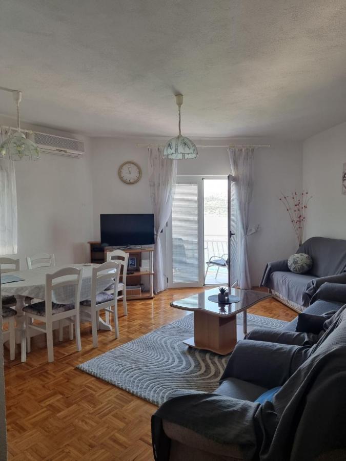 Apartment Matej Трогір Екстер'єр фото