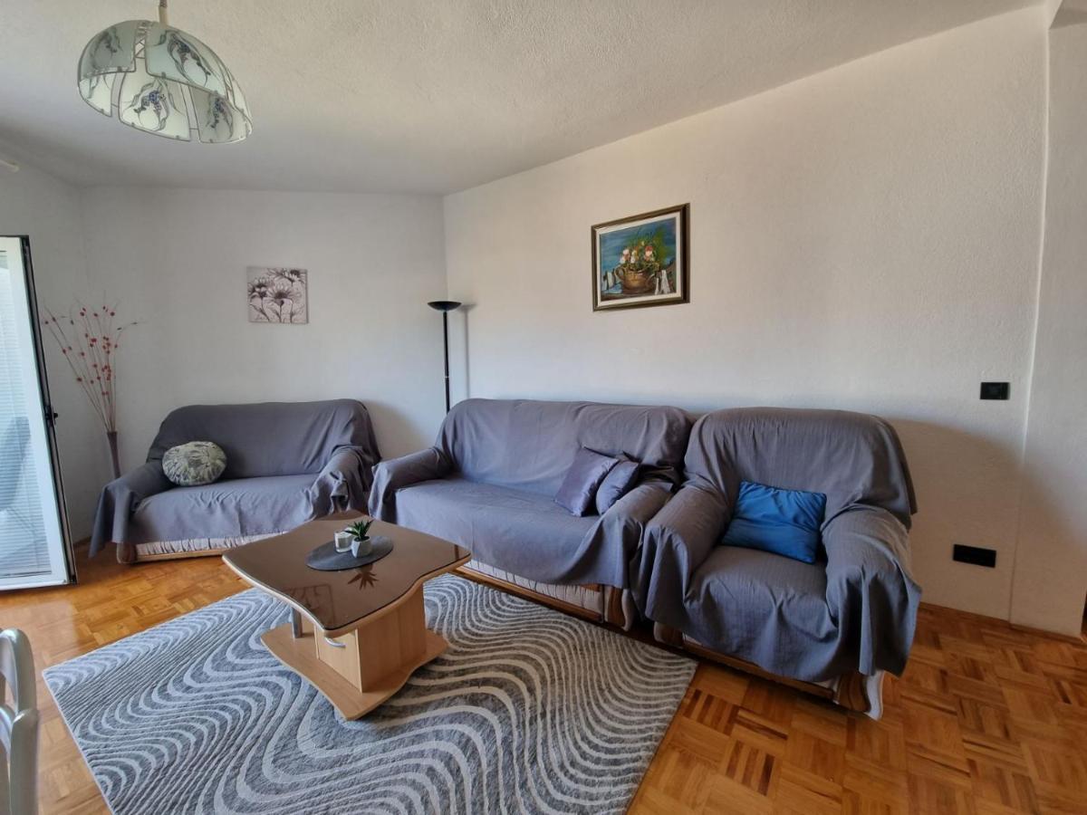 Apartment Matej Трогір Екстер'єр фото