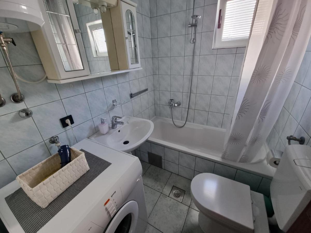 Apartment Matej Трогір Екстер'єр фото